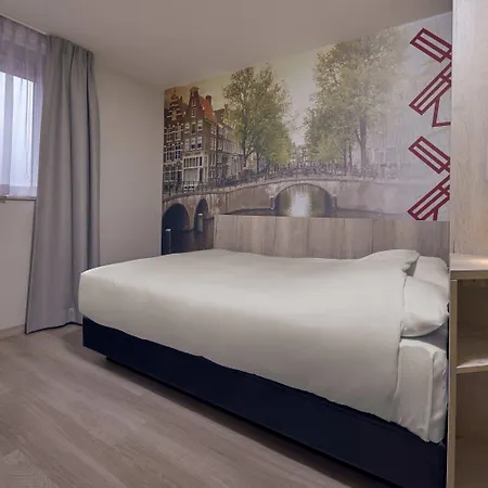 Otel Inntel Centre