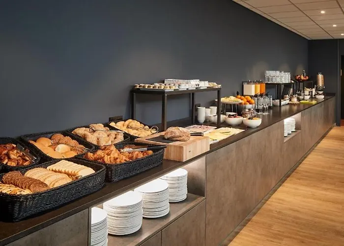 Inntel Centre Hotel 4*