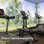 מלון Inntel Centre